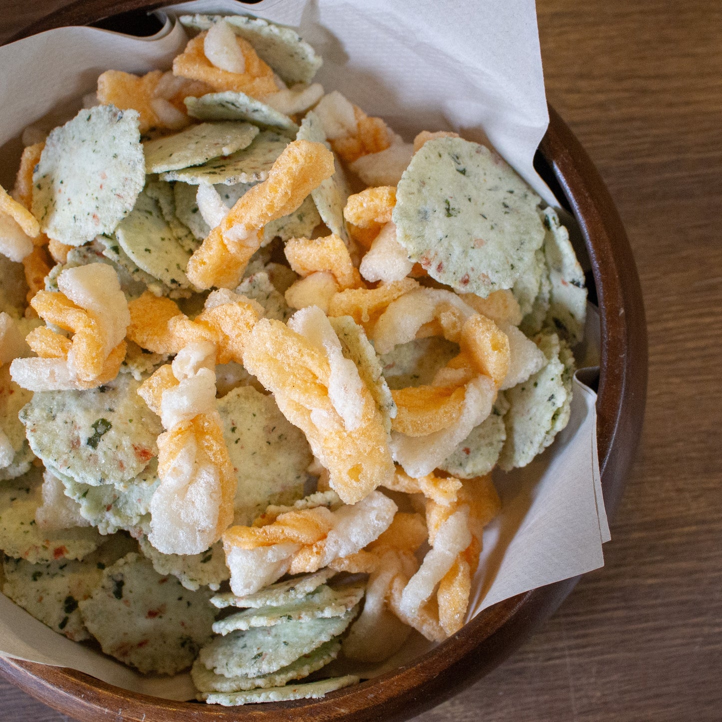 海老せんべい「ねじり わさび風味」