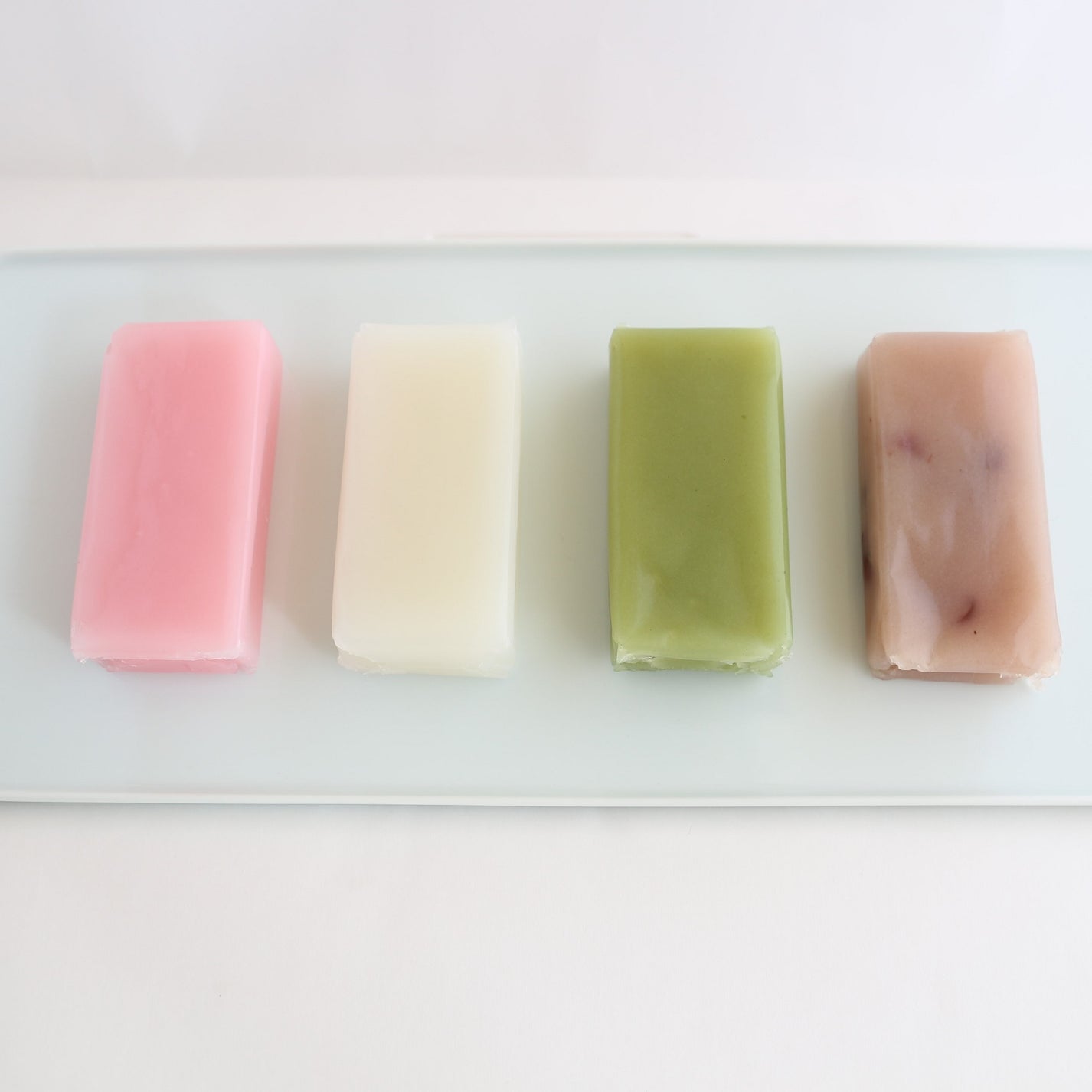 ういろ 4個入り – 和菓子問屋「遠州屋」公式オンラインショップ